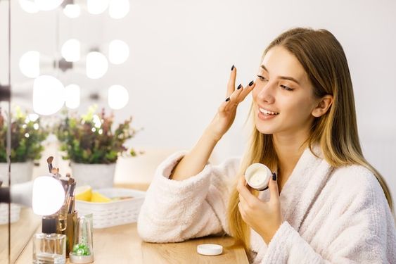 Step Skincare Yang Minimal Dipakai Oleh Wanita Maupun Pria