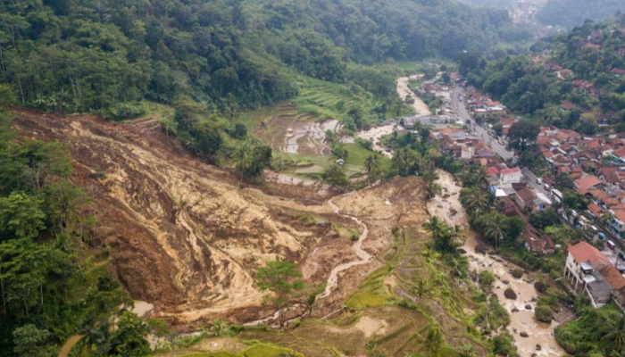 Peristiwa Tanah Longsor Memerlukan Upaya Mitigasi Terencana