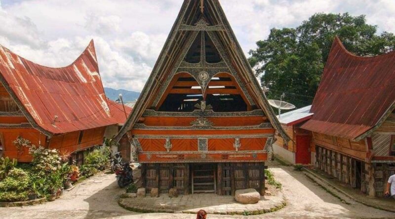 Rumah Bolon Merupakan Simbol Arsitektur Budaya Suku Batak