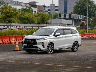 Toyota Siapkan Veloz Versi Hybrid Untuk Pasar Tanah Air