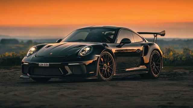 Porsche Siapkan Mesin W12 Baru, Tantang Era Listrik