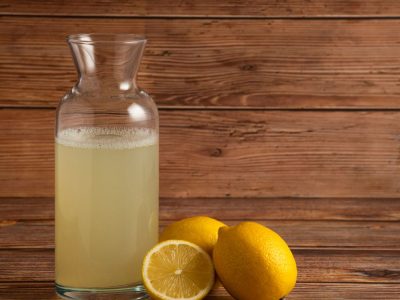 Batuk Reda: Obat Vs Madu Lemon, Siapa Juaranya?