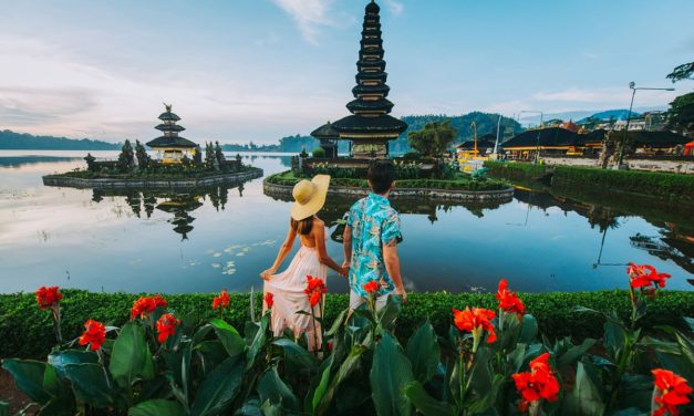 Isu Bali Sepi Hoaks! Ngurah Rai Membeludak