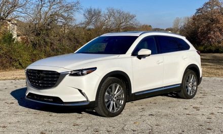 Mazda CX9 Tampilan Premium Kelas Atas Dan Bertenaga