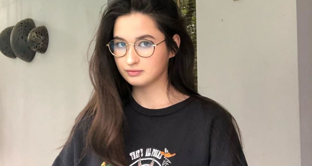 Stephanie Poetri, Dari Jakarta Hingga ke Panggung Dunia