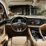 Volkswagen Touareg Interior Premium Dan Teknologi Modern