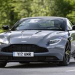Aston Martin DB11, Ketika Performa Tinggi Bertemu Desain Ikonik