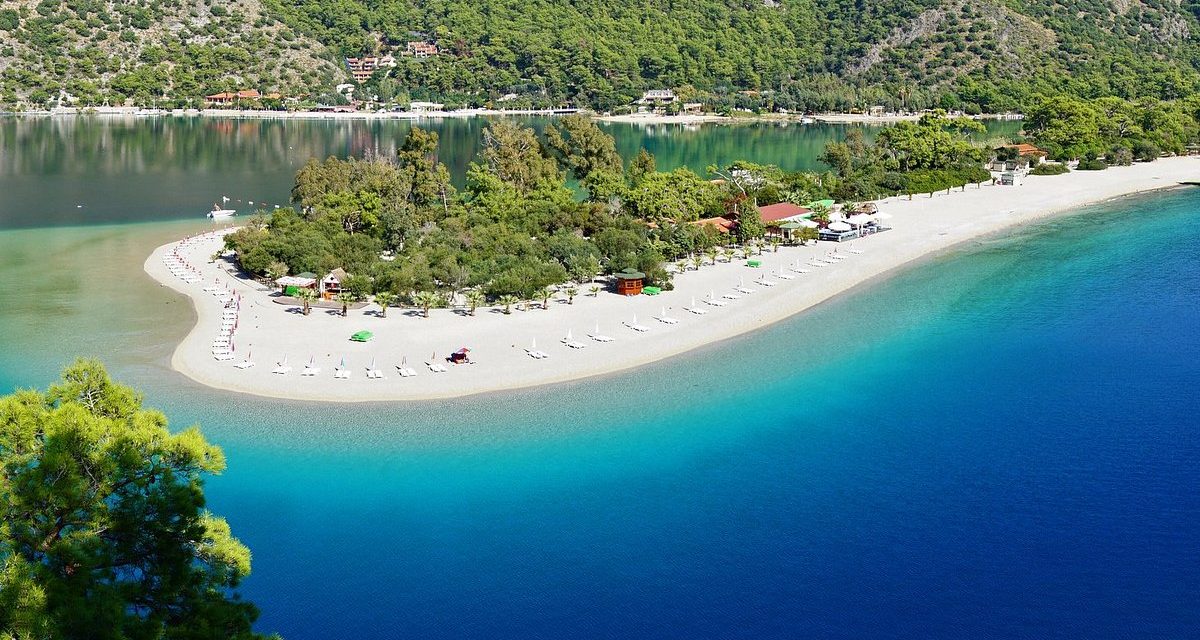 Wisata Fethiye Menikmati Keindahan Pantai Putih & Air Laut Jernih