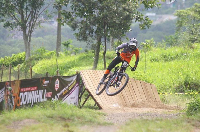 Bukit Klangon Jadi Arena Balap Downhill & Cross Country