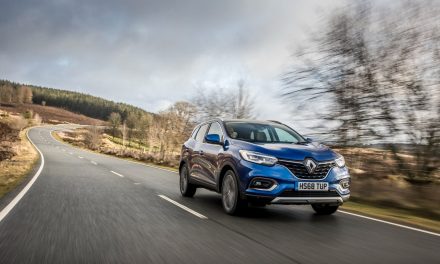 Mobil Renault Kadjar SUV Desain Stylish Dan Peforma Tangguh