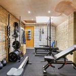 Nikmati Gym Dari Rumah Dengan Menggunakan Sederet Alat Ini