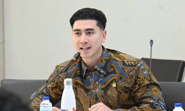 Verrel Bramasta Aktor Muda Berkarisma Memikat Dan Berbakat