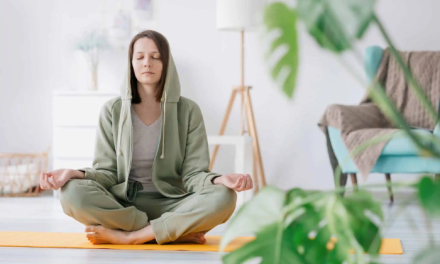 Self-Care Mengelola Stres Bagi Wanita